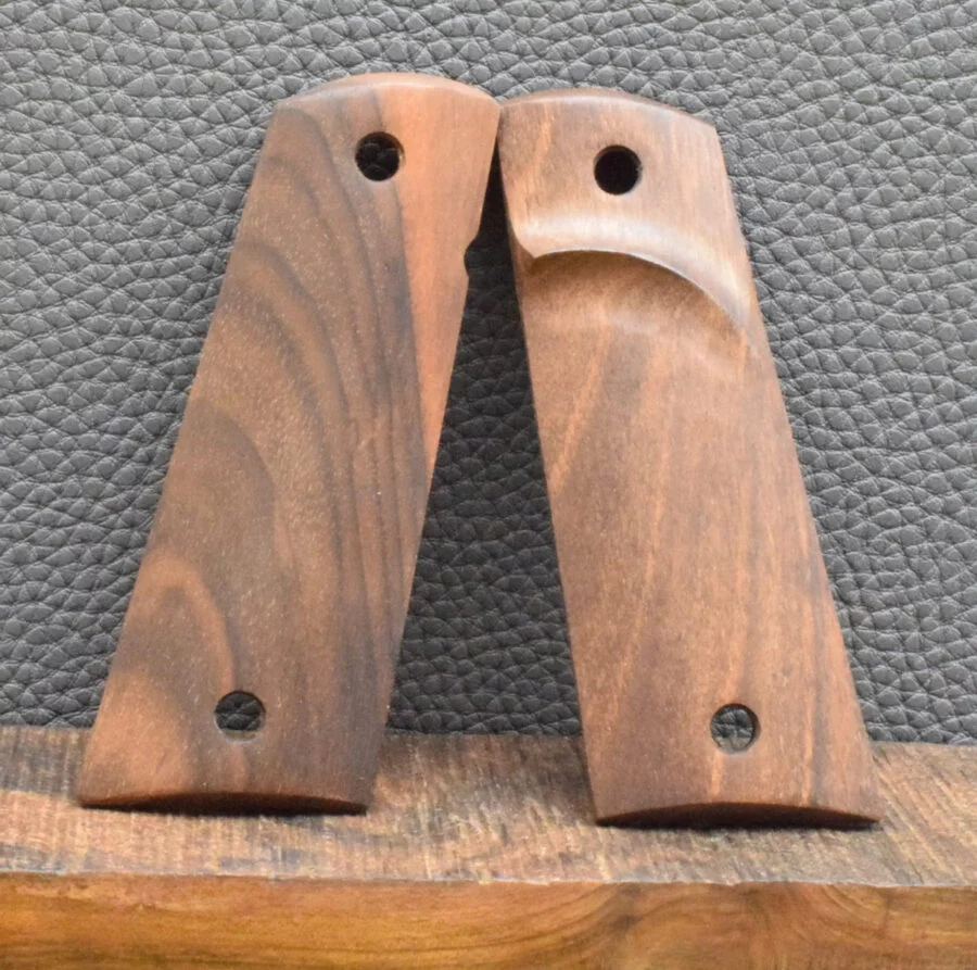 Colt 1911 Holzgriffschale, Ausführung 43, Standard, glatt, braun, Nußbaum, Neu