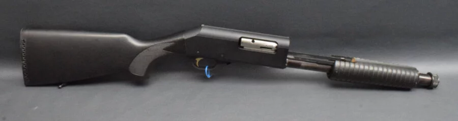 Fabarm Inperator , Kaliber. 12/76, Vorderschaftrepetierflinte, ohne Lauf, sehr gut – Bild 4