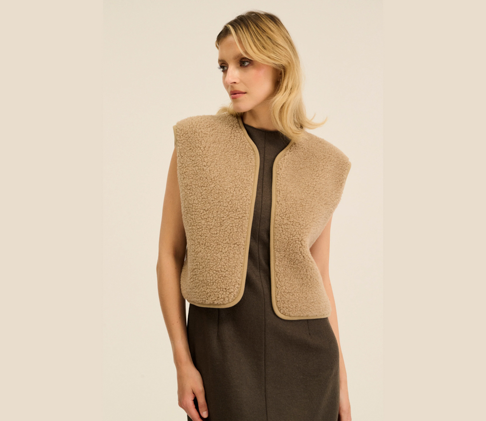 Alwero – Weste „CAMINO“ Adult, TAN, Biowolle Ultra Light