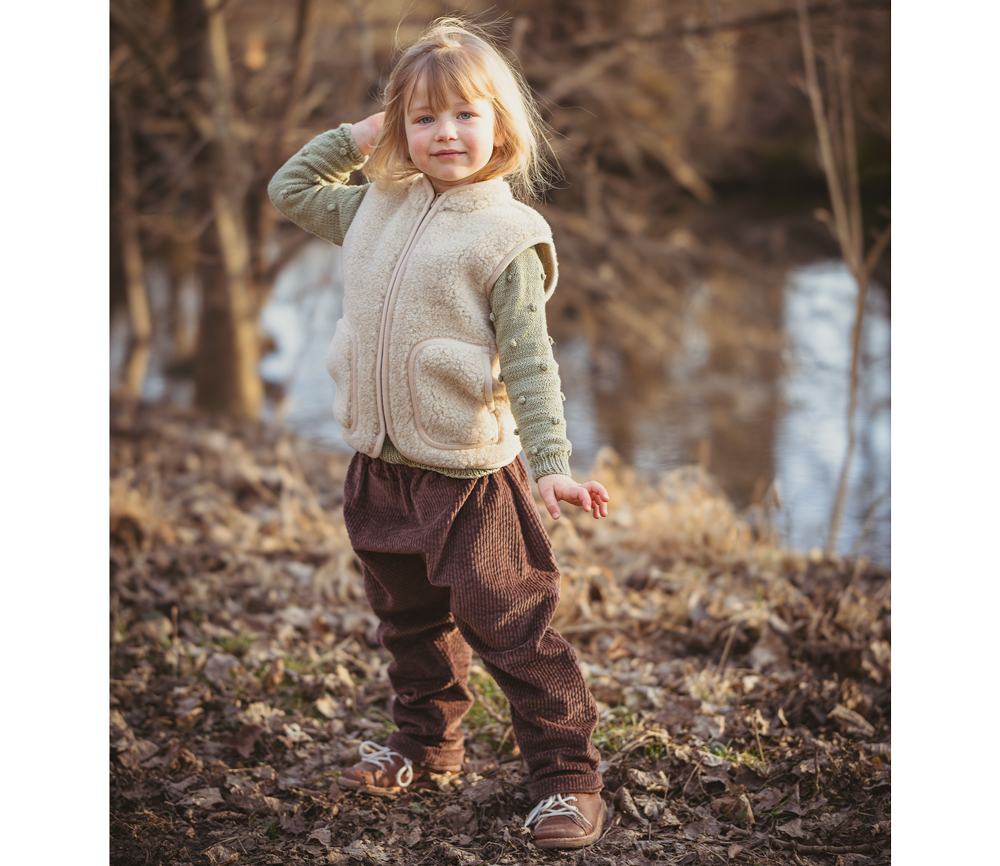 Alwero – Bodywarmer RUDI Junior, Sand Brown, Biowolle – Bild 2