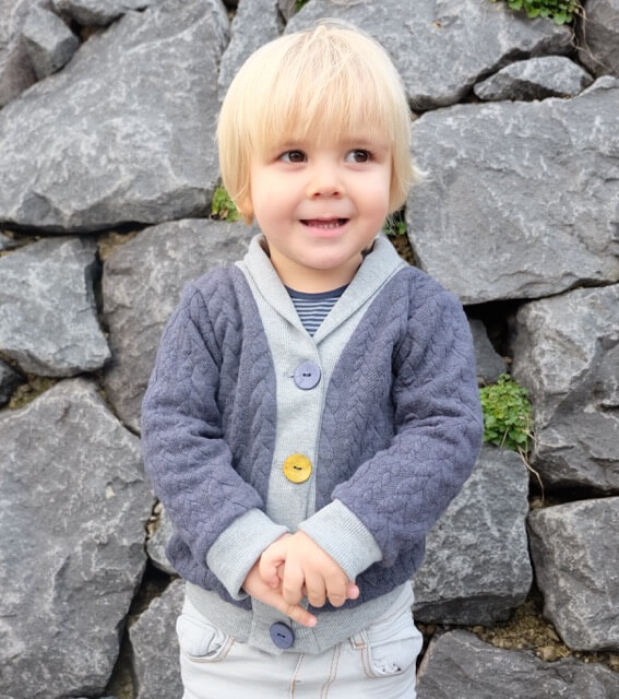 Dehnbarer Strickstoff mit Zopfmuster, Altrosa – Bild 9