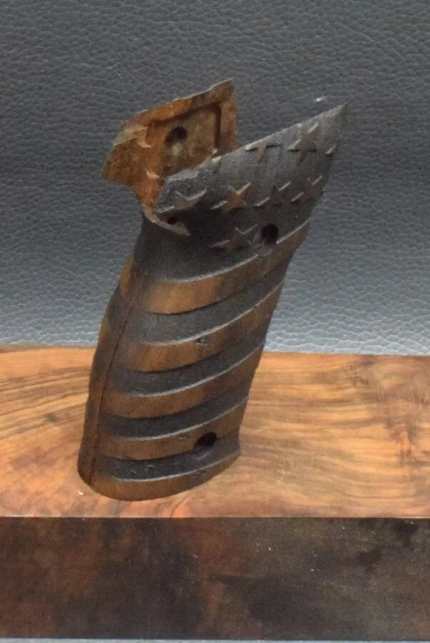 Sig-Sauer, P 220, Ausführung 2, Stars & Stripes, Nußbaum – Bild 5