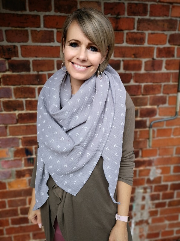 Gauze, Musselin Stoff – grüne Blätter auf Weiß / Eukalyptus – Bild 5