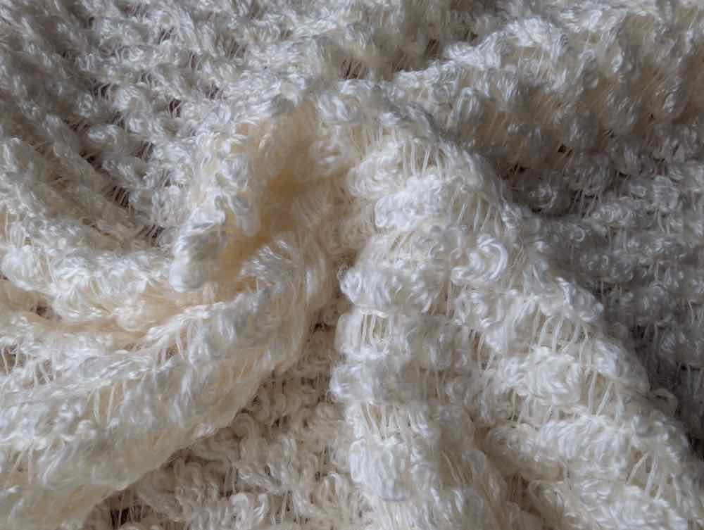 Strickstoff, Lochstrickerei, Wabenoptik, Ecru / Wollweiß – Bild 5