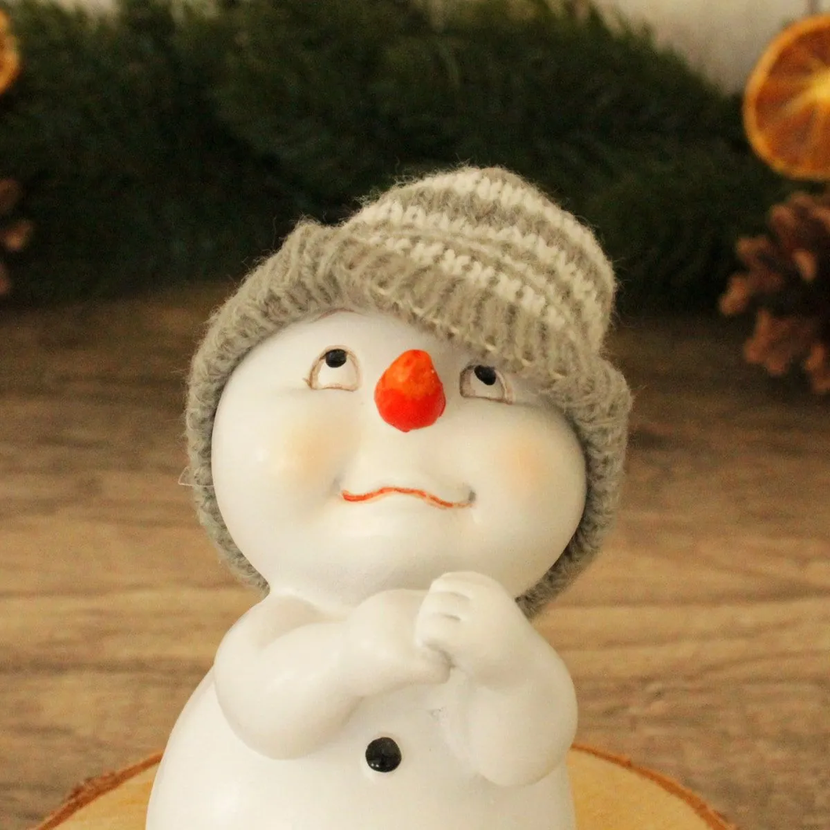 Schneemann Deko Figuren mit Strickmützen 4er Set Weihnachtsfiguen je 11 cm – Bild 7