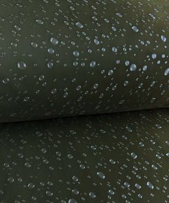 Softshell, Regentropfen auf Oliv