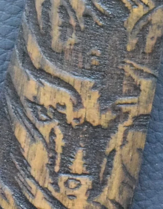 Colt 1911 , Ausführung 50, Wolfkontur, Nußbaum – Bild 5