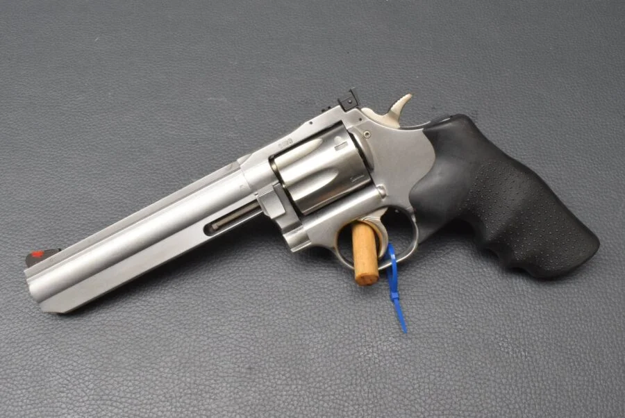 Dan Wesson Modell 715, 6″, Kal. 357 Mag, defekt, Ersatzteilspender! – Bild 2