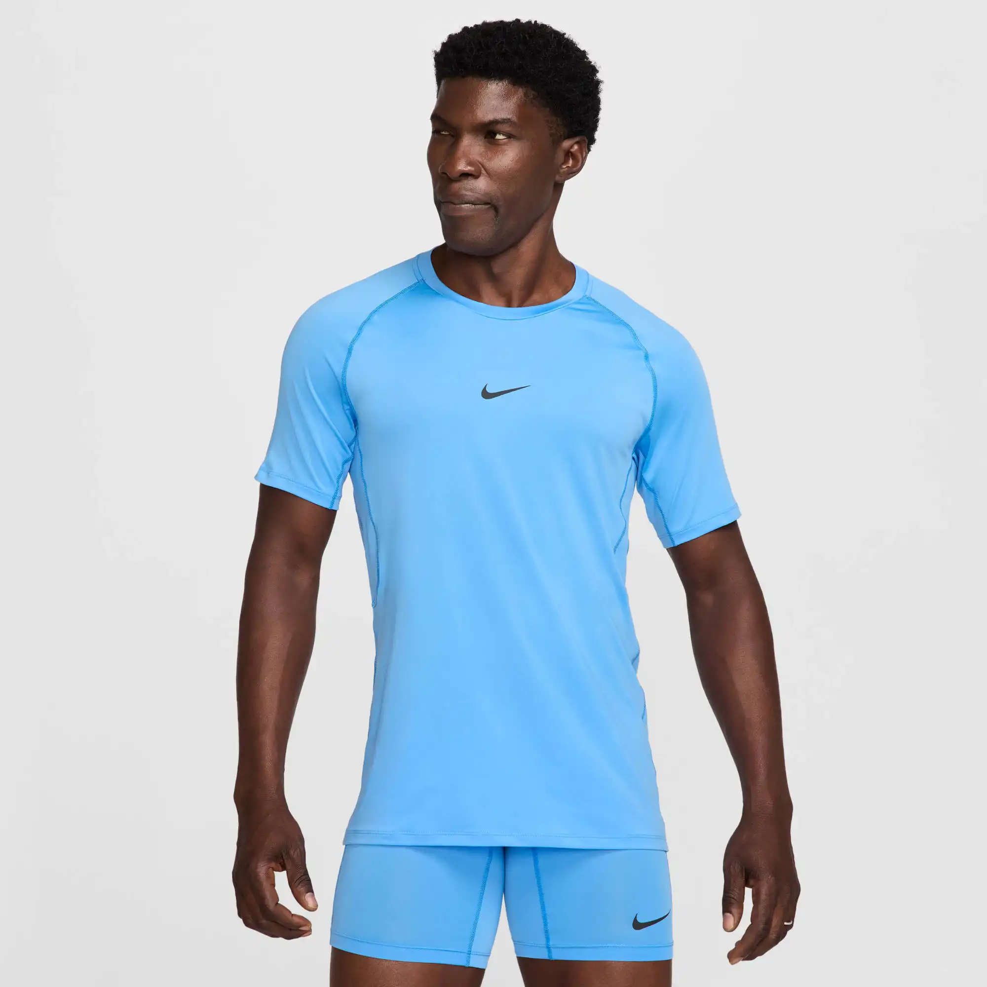 Nike Pro Men“s Dri-FIT Slim Sh