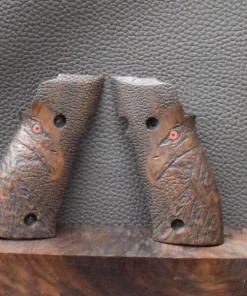 Sig-Sauer X5/X6 P226, Modell Walnuss Oberfläche Adler Punziert, Befestigung seitlich, Neuware zum Sonderpreis!