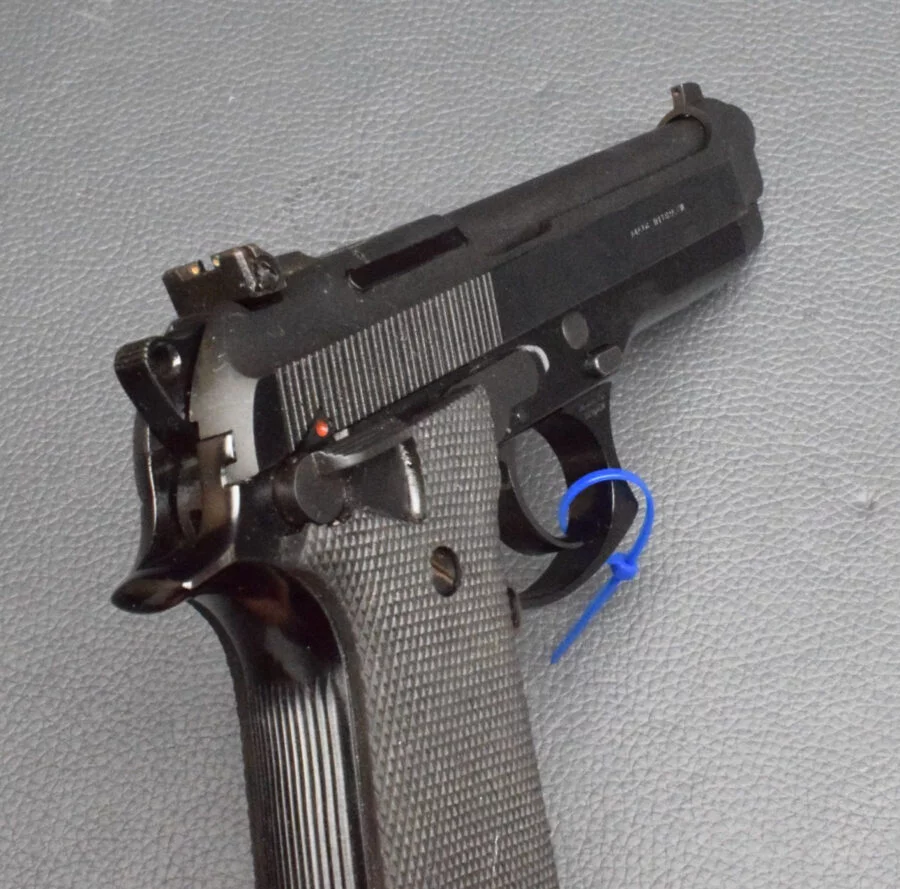 Taurus PT99AF , Kaliber 9mm Para, mit Holster & Zubehör, gut – Bild 7